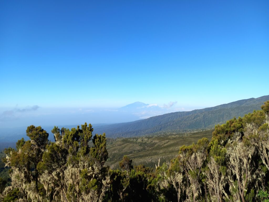 Kilimanjaro Trekking: view of Mount Meru